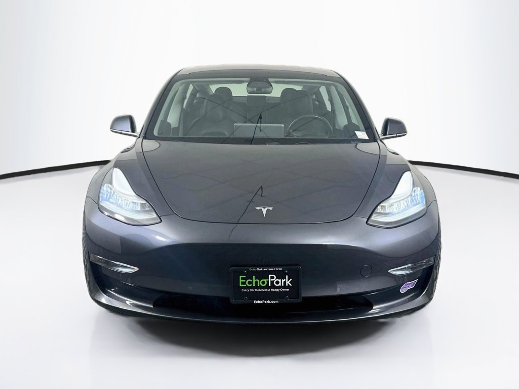 tesla model 3 2018 5YJ3E1EBXJF185000 image tesla model 3 2018 5YJ3E1EBXJF185000 image